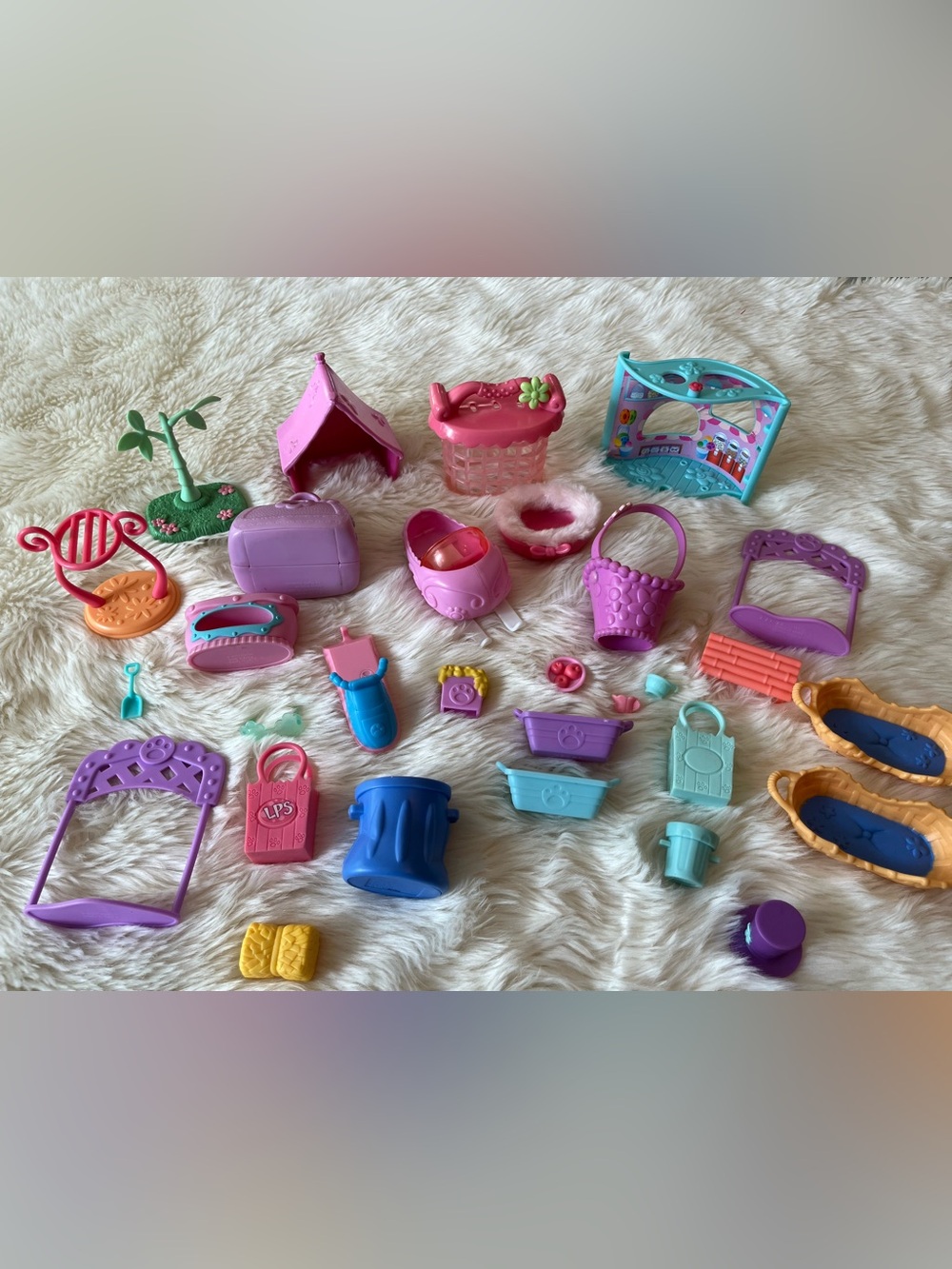Littlest Pet Shop Pink, Purple & Teal Accessory Lot